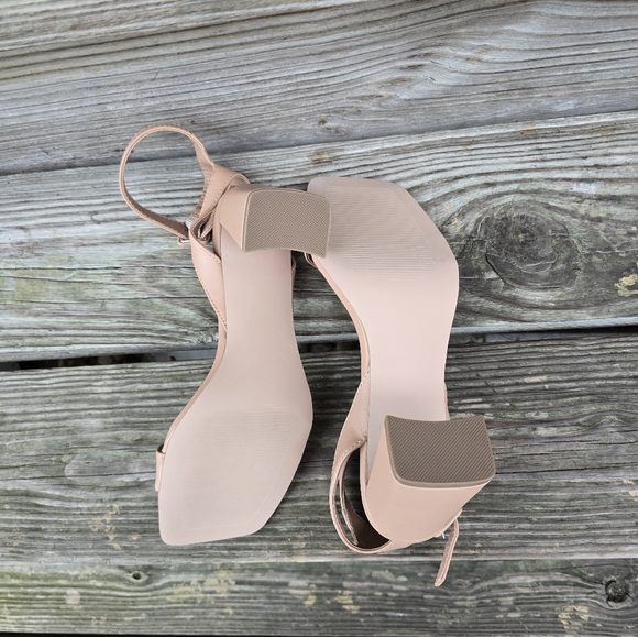 Madden Girl Block Heels - Picture 5 of 11